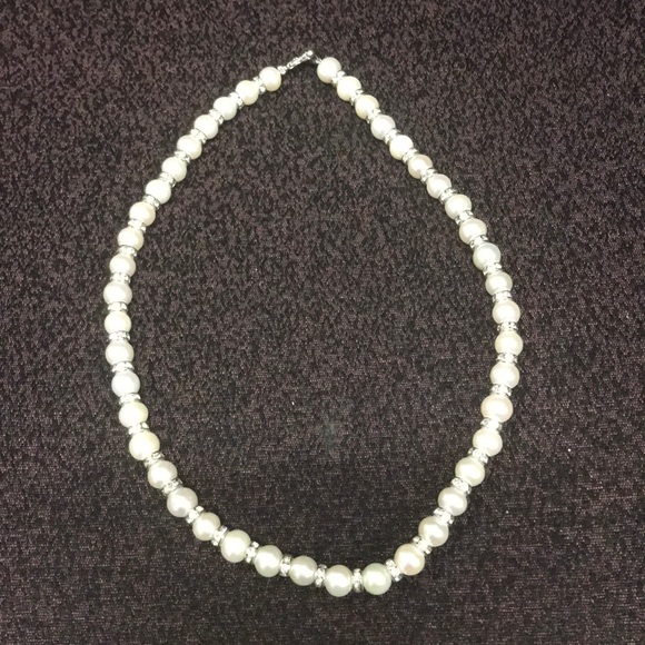 Pearl Necklace - Picture 1 of 5